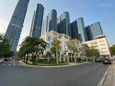 Vinhomes Golden River Ba Son Vinhomes Golden River Ba Son