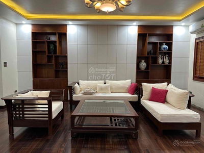 Gehäuse In Ha GJong, Vietnam Gehäuse In Ha GJong, Vietnam