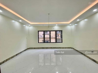 Жилье в Hanoi, Vietnam Жилье в Hanoi, Vietnam