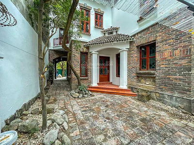 Housing in Hanoi, Vietnam Housing in Hanoi, Vietnam