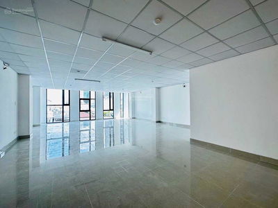 Gehäuse In Nha Be, Vietnam Gehäuse In Nha Be, Vietnam