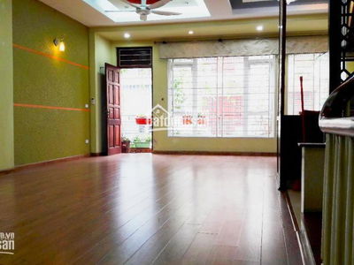 Gehäuse In Hanoi, Vietnam Gehäuse In Hanoi, Vietnam