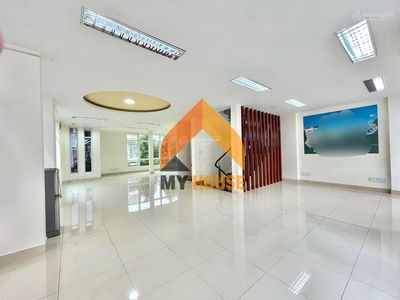 Gehäuse In Nha Be, Vietnam Gehäuse In Nha Be, Vietnam