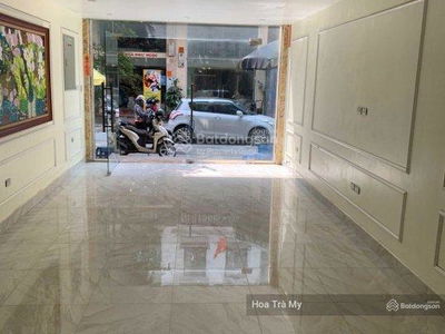 Housing in Hanoi, Vietnam Housing in Hanoi, Vietnam