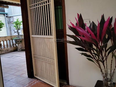 Gehäuse In Hanoi, Vietnam Gehäuse In Hanoi, Vietnam