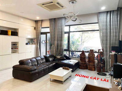 East Village Street, Vietnam East Village Street, Vietnam