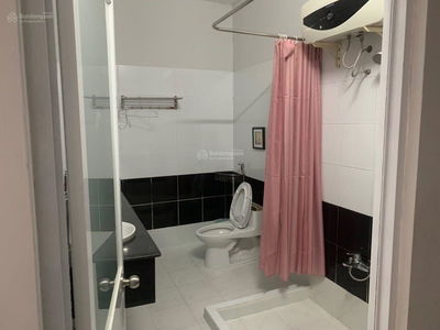 Gehäuse In Nha Be, Vietnam  Gehäuse In Nha Be, Vietnam