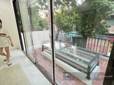 Gehäuse In Hanoi, Vietnam Gehäuse In Hanoi, Vietnam