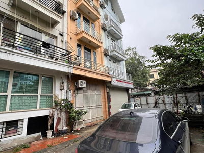 Gehäuse In Hanoi, Vietnam Gehäuse In Hanoi, Vietnam