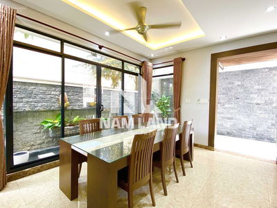 Gehäuse In Nha Be, Vietnam Gehäuse In Nha Be, Vietnam