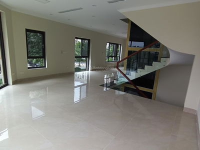 Him Lam Van Phuc, Vietnam Him Lam Van Phuc, Vietnam