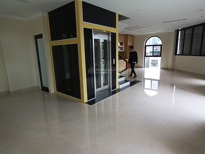 Him Lam Van Phuc, Vietnam Him Lam Van Phuc, Vietnam