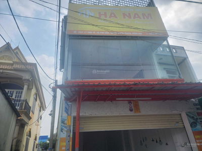 Gehäuse In Nha Be, Vietnam  Gehäuse In Nha Be, Vietnam