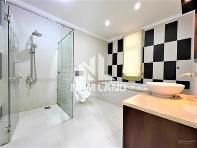 Housing in Ho Chi Minh City, Vietnam Housing in Ho Chi Minh City, Vietnam