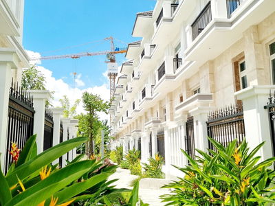 The Peak Garden, Vietnam The Peak Garden, Vietnam