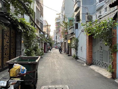Housing in Nha Be, Vietnam  Housing in Nha Be, Vietnam