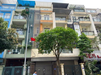 Housing in Hanoi, Vietnam Housing in Hanoi, Vietnam