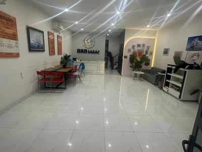 Gehäuse In Ha GJong, Vietnam Gehäuse In Ha GJong, Vietnam