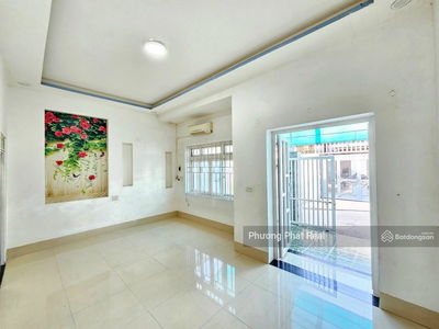 Housing in Bien Hoa, Vietnam Housing in Bien Hoa, Vietnam