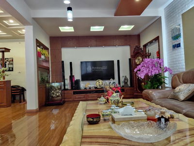 Gehäuse In Hanoi, Vietnam Gehäuse In Hanoi, Vietnam