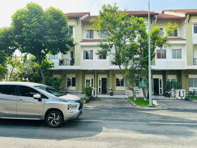 Viet - Sing The Oasis urban area, Vietnam Viet - Sing The Oasis urban area, Vietnam