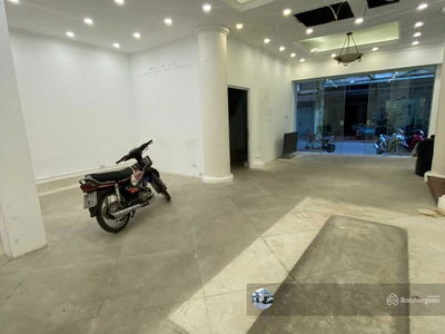 Жилье в Hanoi, Vietnam Жилье в Hanoi, Vietnam