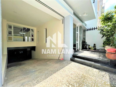 Gehäuse In Nha Be, Vietnam  Gehäuse In Nha Be, Vietnam