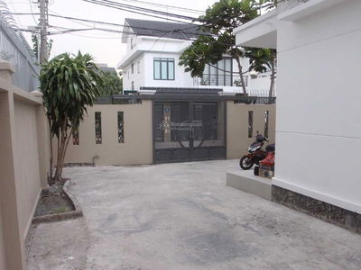 Housing in Ho Chi Minh City, Vietnam Housing in Ho Chi Minh City, Vietnam