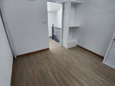 Gehäuse In Nha Be, Vietnam  Gehäuse In Nha Be, Vietnam