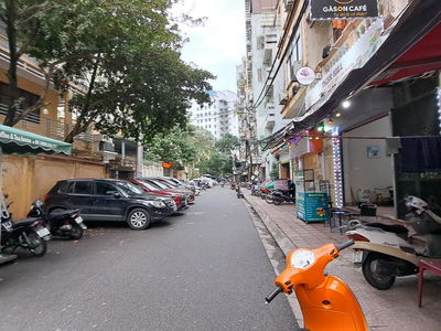 Жилье в Hanoi, Vietnam Жилье в Hanoi, Vietnam