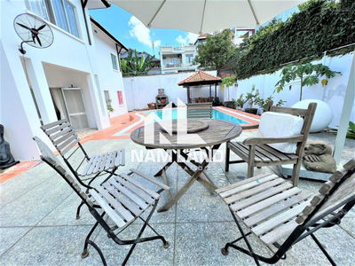 Housing in Nha Be, Vietnam  Housing in Nha Be, Vietnam