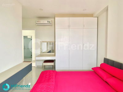 Topaz Elite, Vietnam Topaz Elite, Vietnam