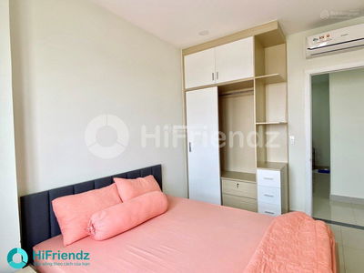 Topaz Elite, Vietnam Topaz Elite, Vietnam