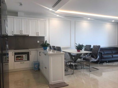 D'. Le Roi Soleil, Vietnam D'. Le Roi Soleil, Vietnam