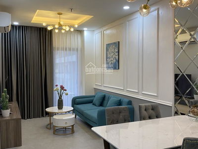 The Monarchy, Vietnam  The Monarchy, Vietnam