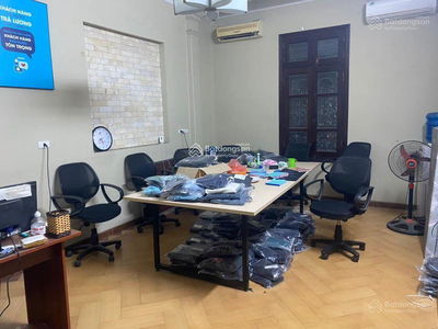 Жилье в Hanoi, Vietnam Жилье в Hanoi, Vietnam