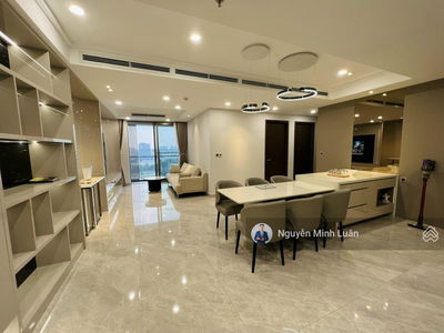 The Peak, Vietnam  The Peak, Vietnam