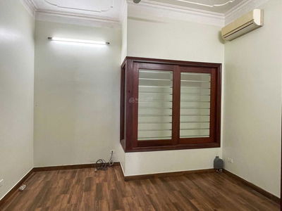 Gehäuse In Hanoi, Vietnam Gehäuse In Hanoi, Vietnam