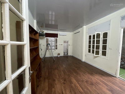 Housing in Hanoi, Vietnam Housing in Hanoi, Vietnam