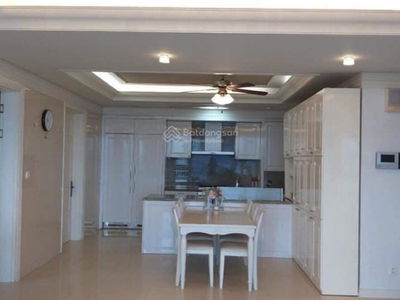 Cantavil Hoan Cau, Vietnam Cantavil Hoan Cau, Vietnam