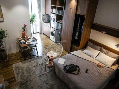 Mai Chi Tho Street, Vietnam Mai Chi Tho Street, Vietnam