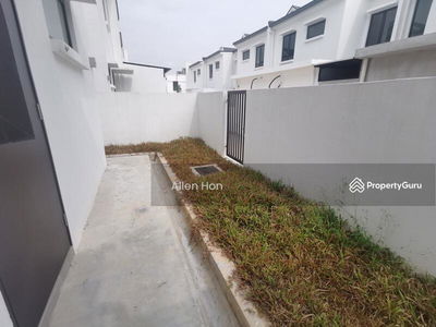 Melodia 2 @ Setia Alam Impian, Malaysia Melodia 2 @ Setia Alam Impian, Malaysia