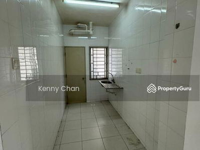 Pangsapuri Akasia (Bandar Botanic), Malaysia Pangsapuri Akasia (Bandar Botanic), Malaysia