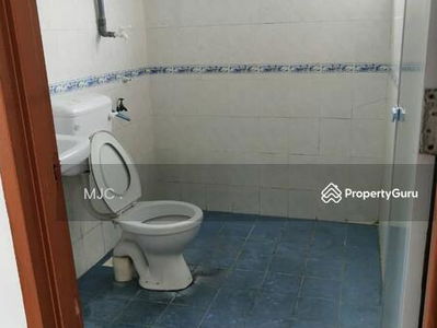 End Lot 2 storey house @ Taman Saga , Klang, Malaysia End Lot 2 storey house @ Taman Saga , Klang, Malaysia