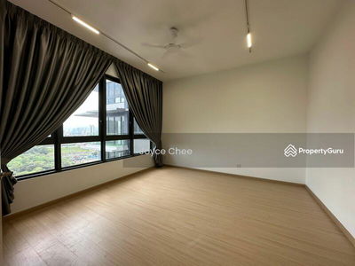 Trinity Pentamont, Malaysia Trinity Pentamont, Malaysia