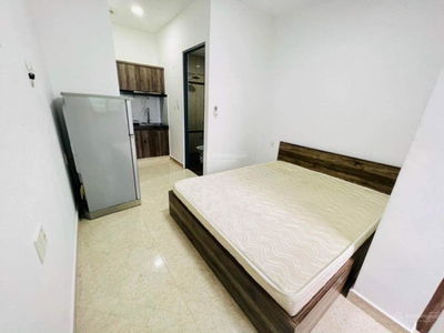 Hoang Hoa Tham Street, Vietnam Hoang Hoa Tham Street, Vietnam