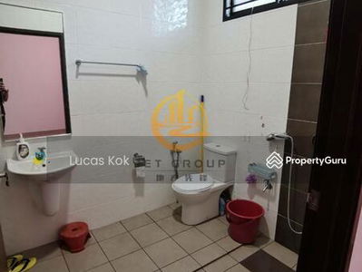 Move in Condition Kota Bayuemas Semi D 2 Storey Klang Near Parklands Botanic, Malaysia Move in Condition Kota Bayuemas Semi D 2 Storey Klang Near Parklands Botanic, Malaysia