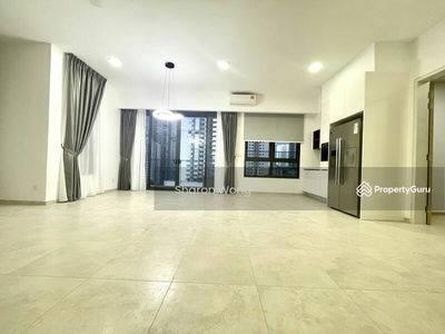 Trinity Pentamont, Malaysia Trinity Pentamont, Malaysia