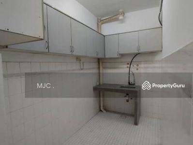 1st floor Shop Apartment @ Taman Sri Sentosa, Jalan Klang Lama, KL, Malaysia 1st floor Shop Apartment @ Taman Sri Sentosa, Jalan Klang Lama, KL, Malaysia