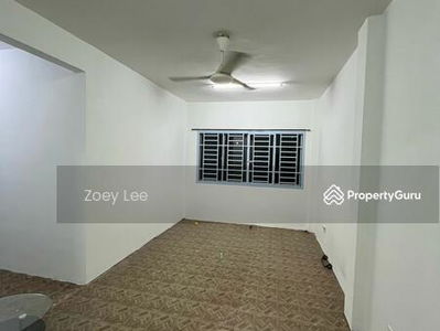 Taman Pulai Flora Flat, Malaysia Taman Pulai Flora Flat, Malaysia